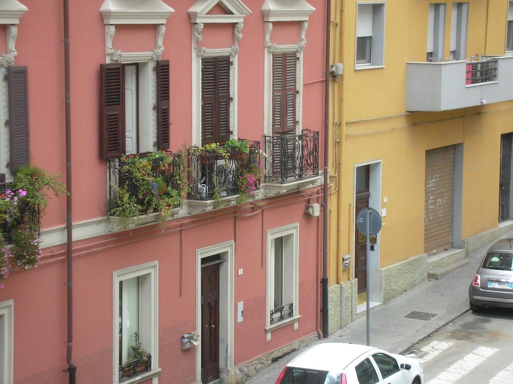 Lewisrooms Domo Cagliari Ngoại thất bức ảnh