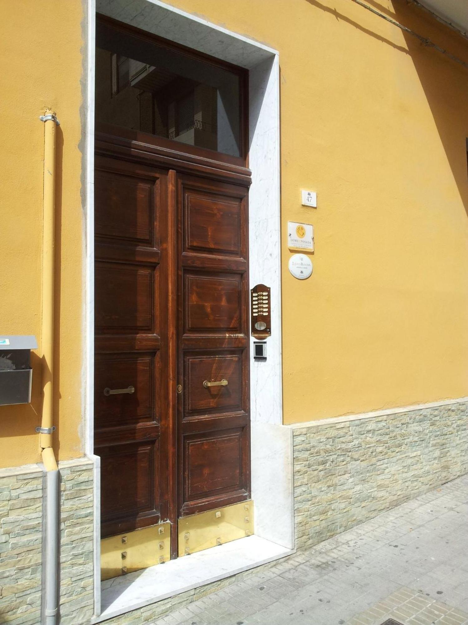 Lewisrooms Domo Cagliari Ngoại thất bức ảnh