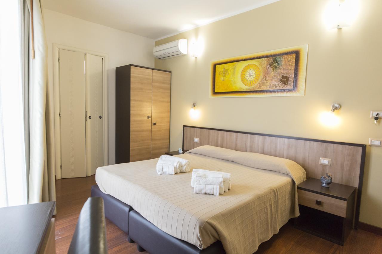 Lewisrooms Domo Cagliari Ngoại thất bức ảnh