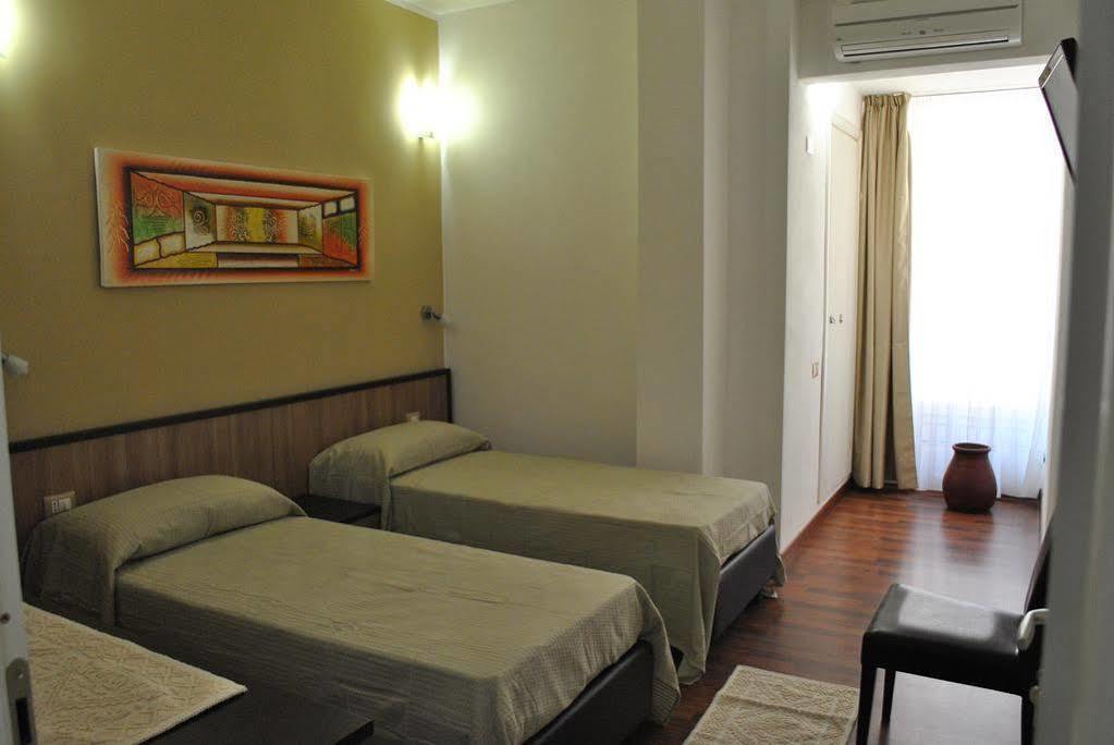 Lewisrooms Domo Cagliari Ngoại thất bức ảnh