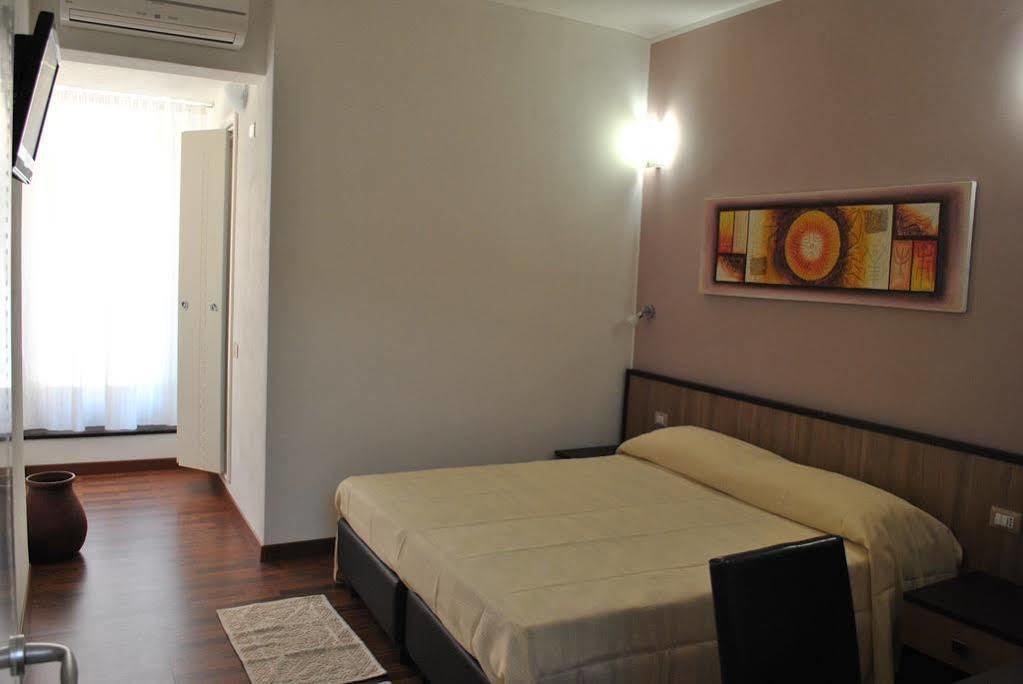 Lewisrooms Domo Cagliari Ngoại thất bức ảnh