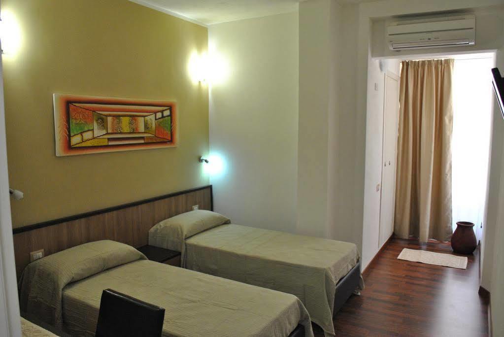 Lewisrooms Domo Cagliari Ngoại thất bức ảnh