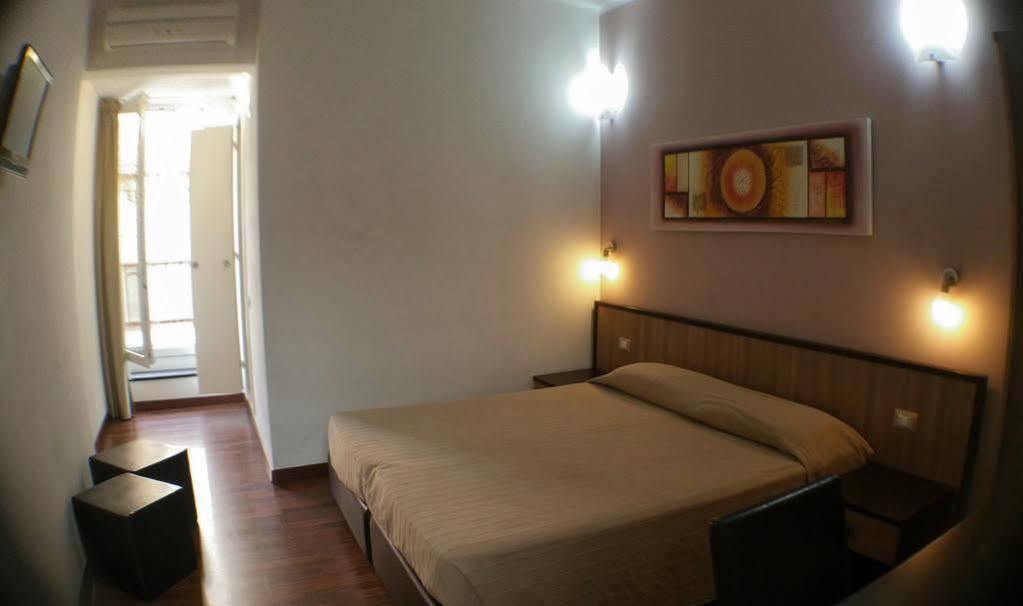 Lewisrooms Domo Cagliari Ngoại thất bức ảnh